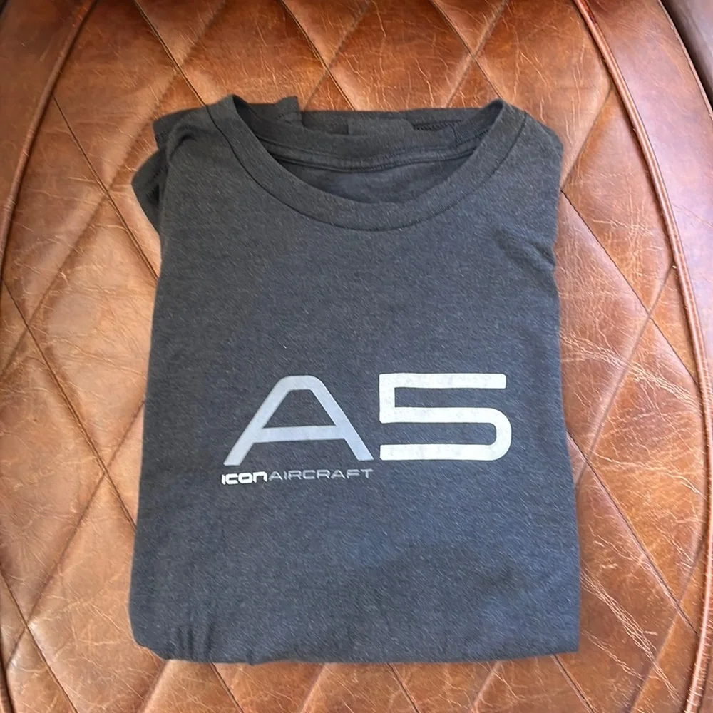 Authentic ICONA5 Tee - Picture 1 of 3